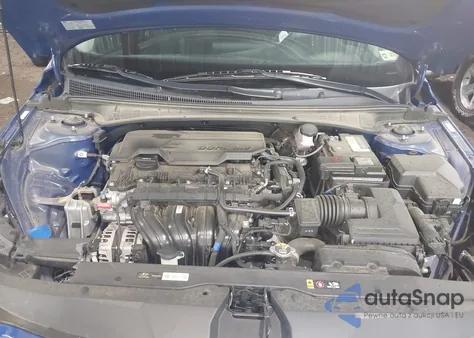 2021 Hyundai Elantra Se z USA, uszkodzony, nr VIN KMHLL4AG0MU154452